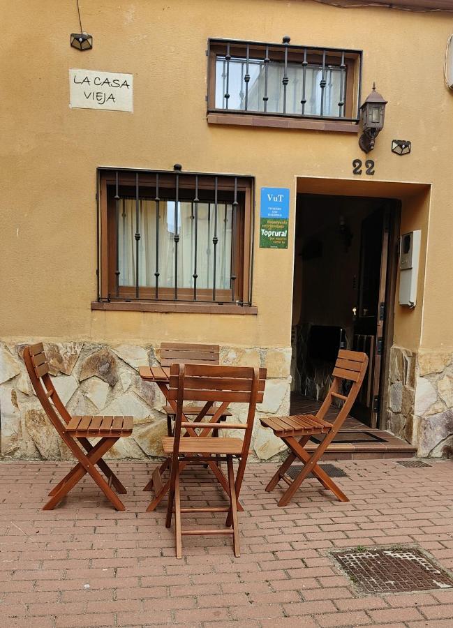 La Casa Vieja Hostal Tabanera del Monte Exterior foto
